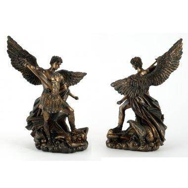 Фигурки и статуэтки мифологии