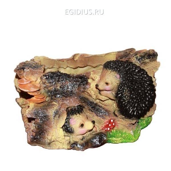 Декоративное кашпо "Пень с двумя ежиками", L28 W21 H15 см 81-6002 фото 1 &mdash; Egidius.ru