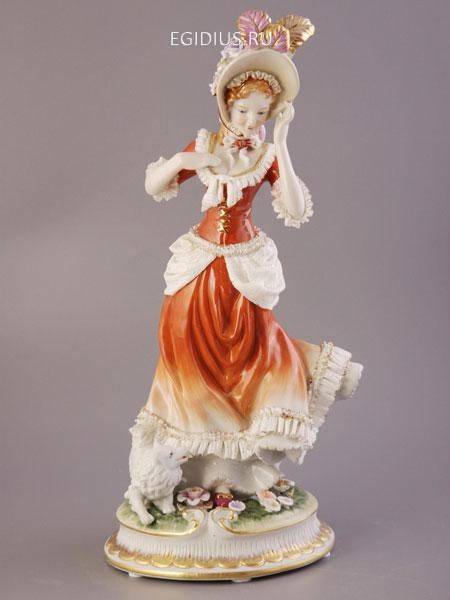 Статуэтка "дама с собачкой" ручная работа высота=41 см 320-349 фото 1 &mdash; Egidius.ru