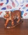 Фигурка из фарфора тигр на подставке 16*8*4 см, символ года 2022 281-428 фото 3 &mdash; Egidius.ru