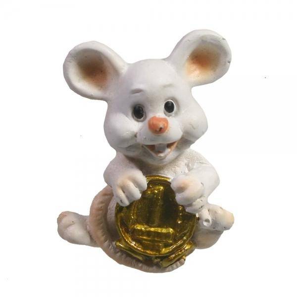 Магнит Мышонок с рублем (белый) L3,5 W1,5 H4,5 см 82-0904 фото 1 &mdash; Egidius.ru