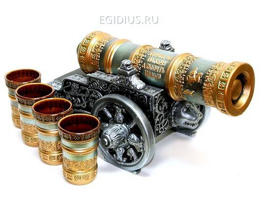 Набор штоф + 4 рюмки "Пушка" 800-012 фото 1 — Egidius.ru