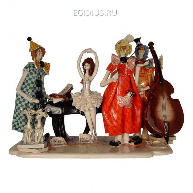 30073 Клоуны и балерина h 25 см 705-229 фото 1 — Egidius.ru