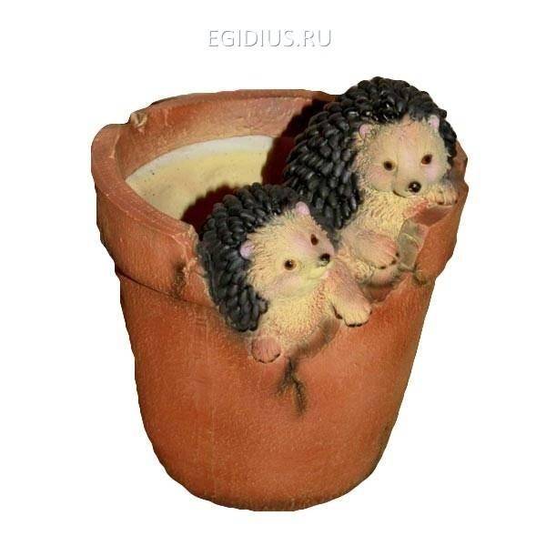 Кашпо для дачи Два ежика в горшке, L17 W17 H21 см 81-6017 фото 1 — Egidius.ru
