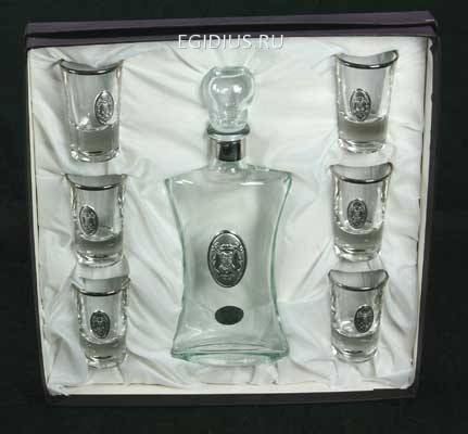 Подарочный набор для ликёра и водки Доспехи 33*33*6см  105-731 фото 1 &mdash; Egidius.ru