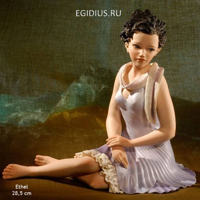 Ethel Фарфоровая статуэтка, h 28,5 см 705-080 фото 1 &mdash; Egidius.ru