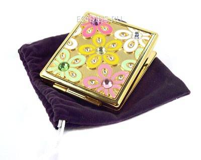 Зеркальце со стразами "LA GEER"  105-302 фото 1 — Egidius.ru