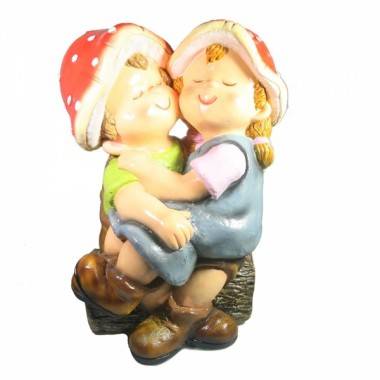 Фигура для сада &quot;Гномики-грибочки обнимаются&quot; L27.5W21H37 81-6858 — Egidius.ru