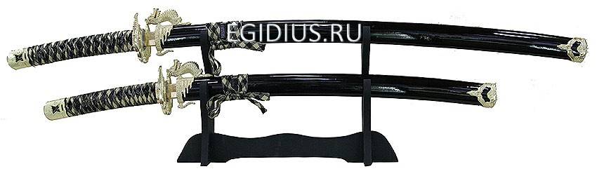 Катана и вакидзаси на подставке 102-705 фото 1 &mdash; Egidius.ru