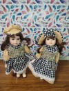 Кукла коллекционная фарфоровая парочка набор 2 шт "Сестры" 35 см 108-076 фото 1 &mdash; Egidius.ru