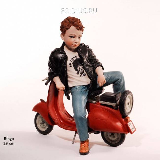 Ringo Фарфоровая статуэтка, h. 29см 705-153 фото 1 &mdash; Egidius.ru