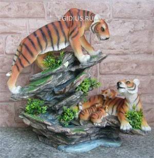 Фонтан: Тигры на скале  10-0279 фото 1 — Egidius.ru