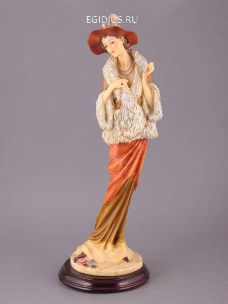 Статуэтка "дама в шляпе"высота=40 см  320-330 фото 1 &mdash; Egidius.ru