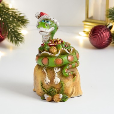 Копилка  &quot;Змейка с мешком подарков&quot; (акрил) 7,5*6*11см, 81-3273 — Egidius.ru