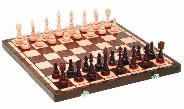 Настольная игра: Шахматы "Рождественские", Madon 4-1-085 фото 1 — Egidius.ru