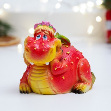 Фигура декоративная &quot;Девочка-дракоша&quot; (красный) 7,5*6*6см 81-3215 — Egidius.ru