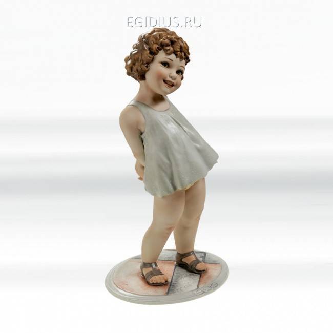 Giulia Фарфоровая статуэтка  h.36 см 705-096 фото 1 &mdash; Egidius.ru