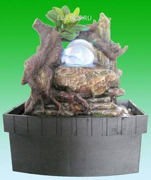 Фонтан Бонсайная композиция с шаром, цветная подсветка   Н*L*D=27*20*15 10-0169 фото 1 &mdash; Egidius.ru