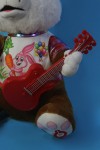 Музыкальная поющая и танцующая мягкая игрушка Заяц с гитарой, символ года 2023 кролик, кот 26 см 280-916 фото 10 &mdash; Egidius.ru
