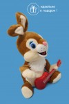 Музыкальная поющая и танцующая мягкая игрушка Заяц с гитарой, символ года 2023 кролик, кот 26 см 280-916 фото 3 &mdash; Egidius.ru