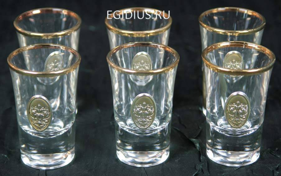 Подарочный набор для водки "Герб" 19*19см  105-700 фото 1 — Egidius.ru