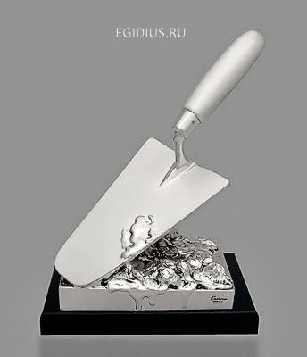 Статуэтка "Атрибуты строителя" 401-028 фото 1 &mdash; Egidius.ru