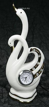 Часы "Лебеди", фарфор 10*6*24см   113-060 фото 1 — Egidius.ru