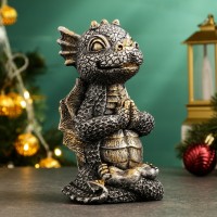 Копилка &quot;Дракончик медитирует&quot; (серебро)  14,5*9*8см 81-3234
