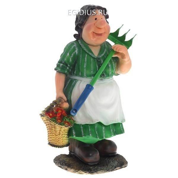 Фигура декоративная садовая "Дачница" L24W28H67 см 81-6250 фото 1 &mdash; Egidius.ru