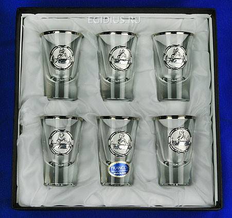 Подарочный набор для водки Северная столица 19*19см  105-708 фото 1 — Egidius.ru