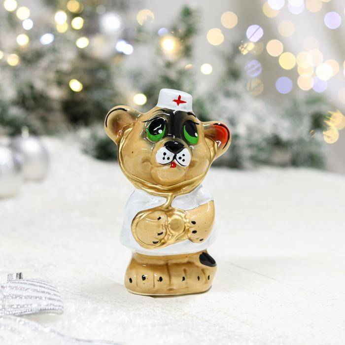 Копилка "Тигрица медсестра", 15 см, микс 813-452 фото 1 — Egidius.ru