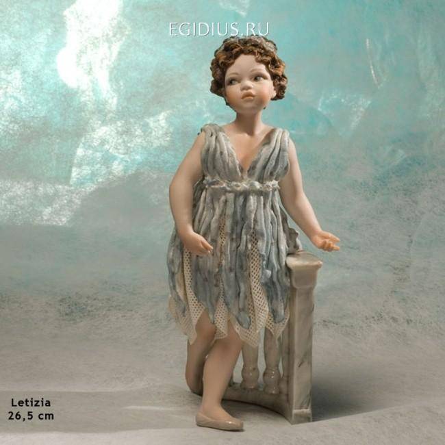 Letizia Фарфоровая статуэтка h 26.5cm 705-109 фото 1 &mdash; Egidius.ru